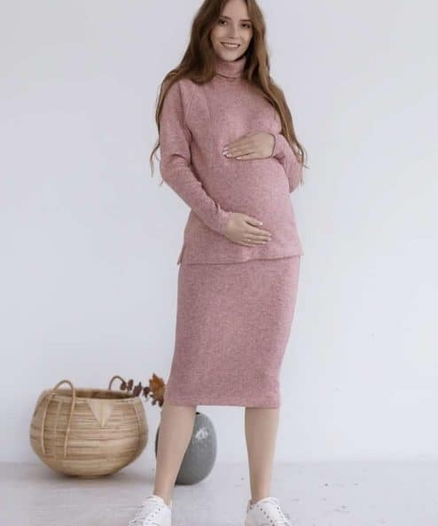 Пудровый теплый костюм для будущих и кормящих мам Trendy