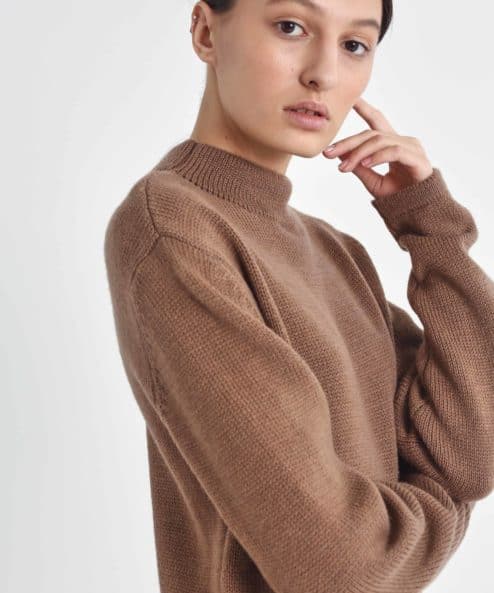 Кофейное вязаное платье для будущих мам Lenox