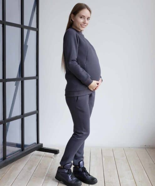 Графитовый теплый свитшот для будущих и кормящих мам Sport Графитовый теплый свитшот для будущих и кормящих мам Sport — изображение 3