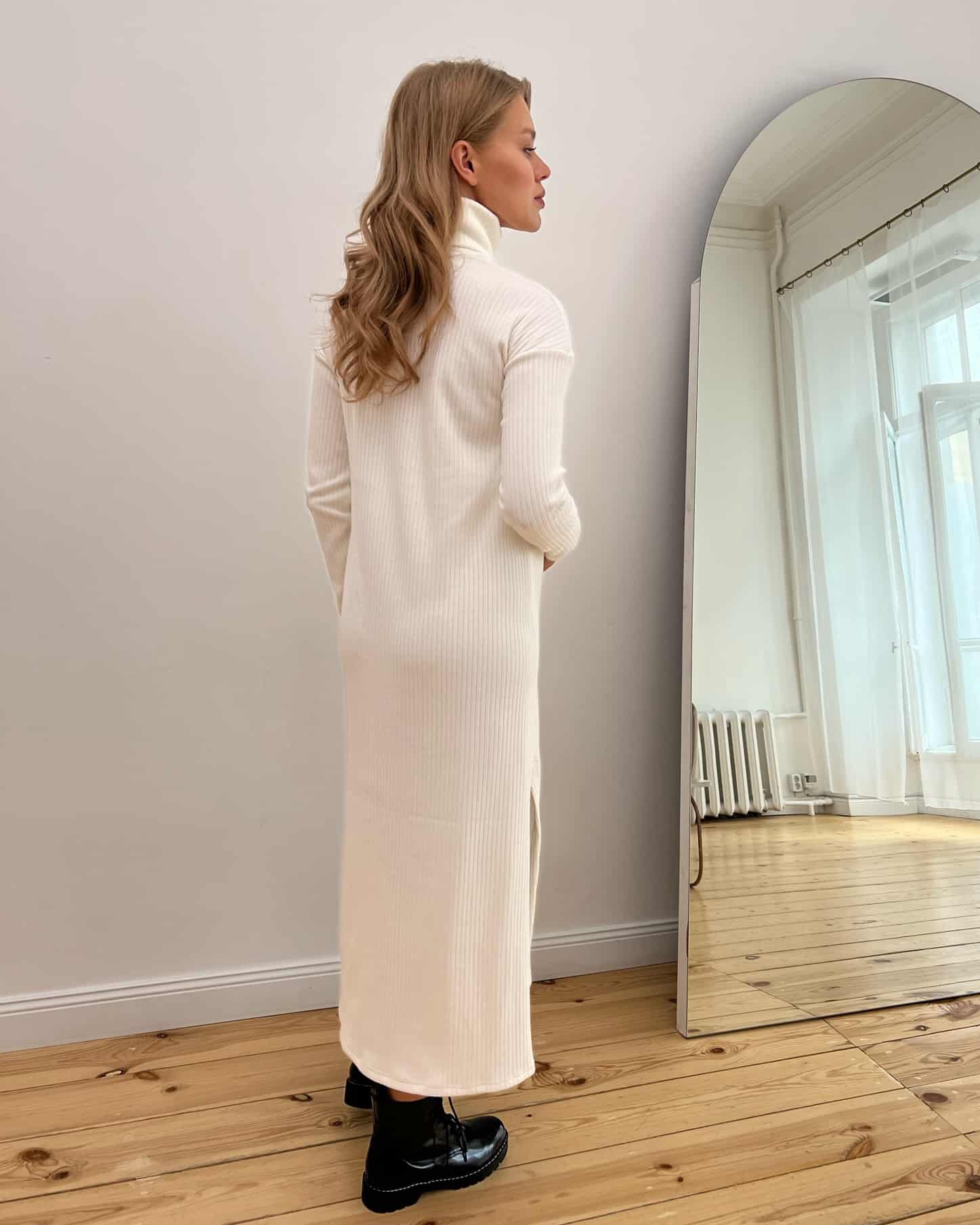 Молочное платье для будущих и кормящих мам Vivien Молочное платье для будущих и кормящих мам Vivien — изображение 13