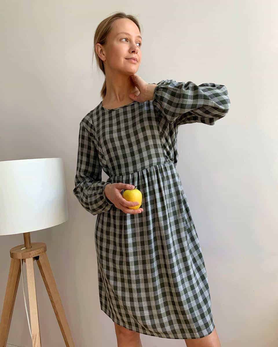 Платье в клетку для будущих и кормящих мам Loraine Платье в клетку для будущих и кормящих мам Loraine