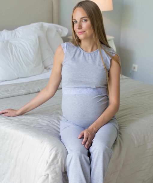 Серый топ с сиреневым кружевом для беременных и кормящих мам Sweet Mommy