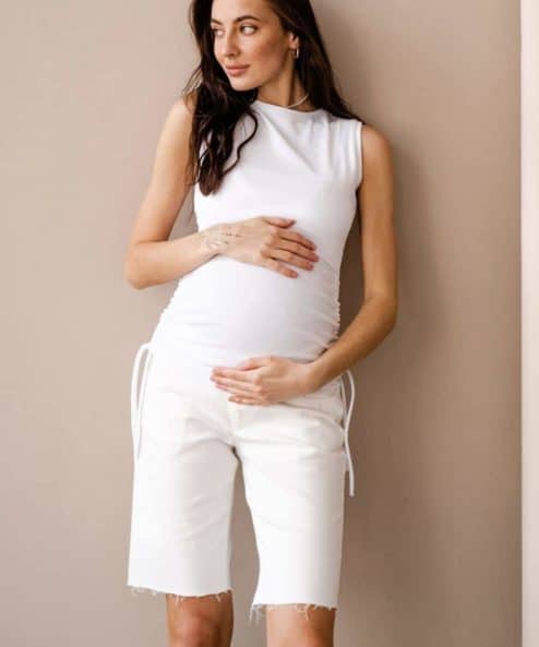 Белые джинсовые шорты для будущих и кормящих мам Linda