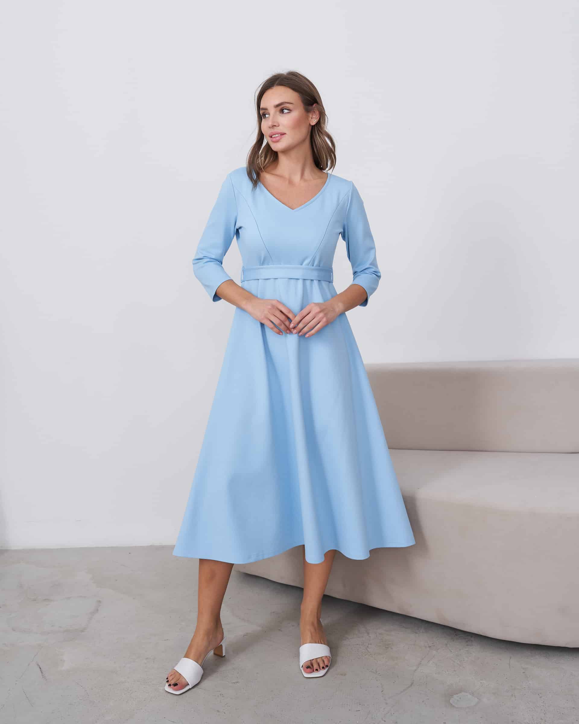 Голубое платье для будущих и кормящих мам Princess Голубое платье для будущих и кормящих мам Princess — изображение 3