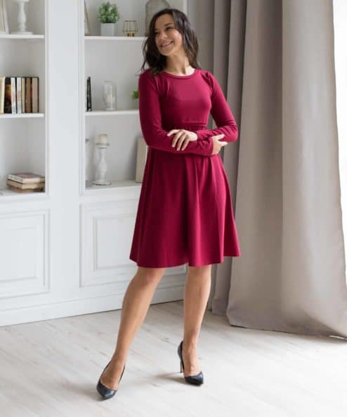 Бордовое платье для будущих и кормящих мам Olivia — изображение 2