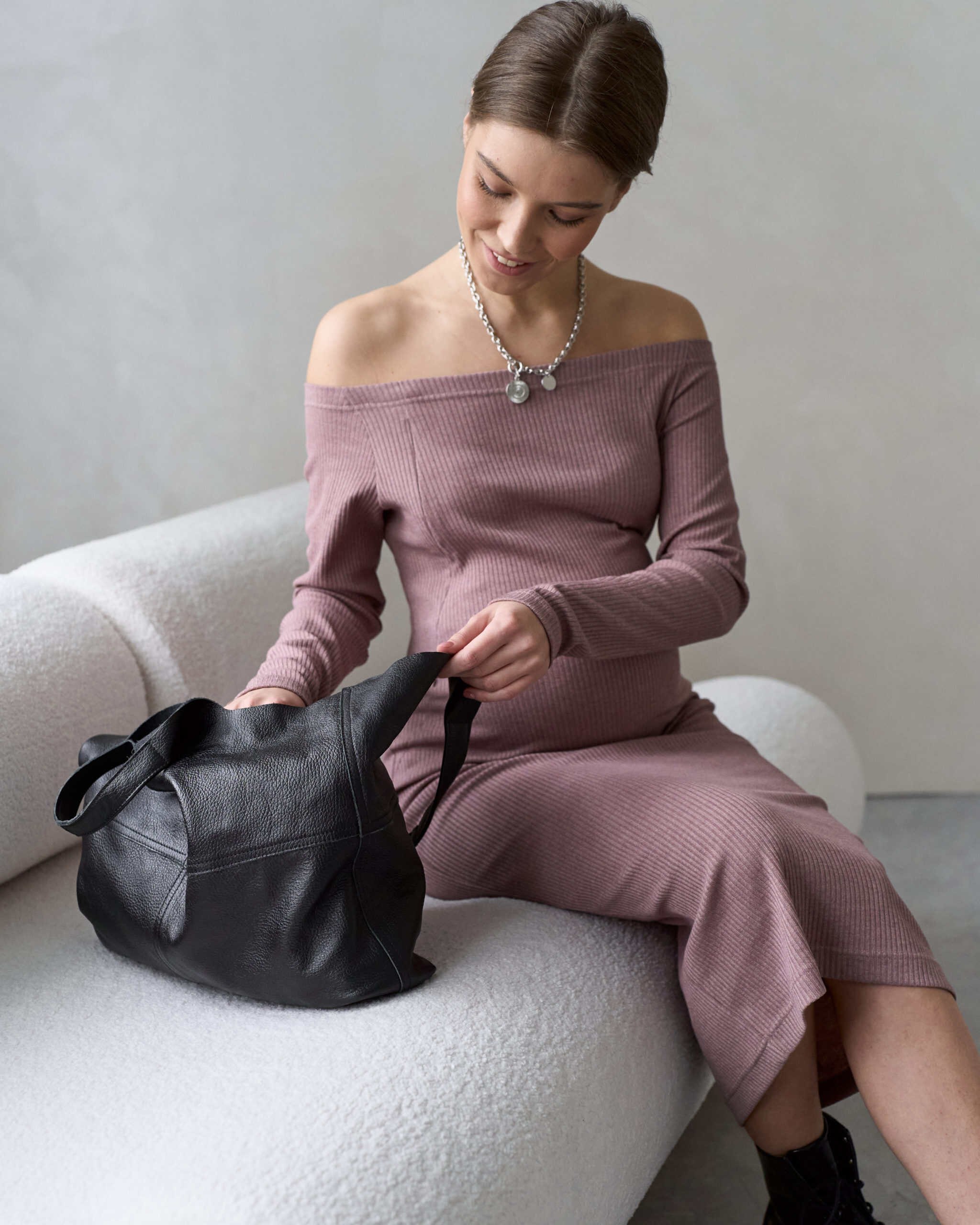 Кофейное платье для будущих и кормящих мам Everett NEW Кофейное платье для будущих и кормящих мам Everett NEW — изображение 6