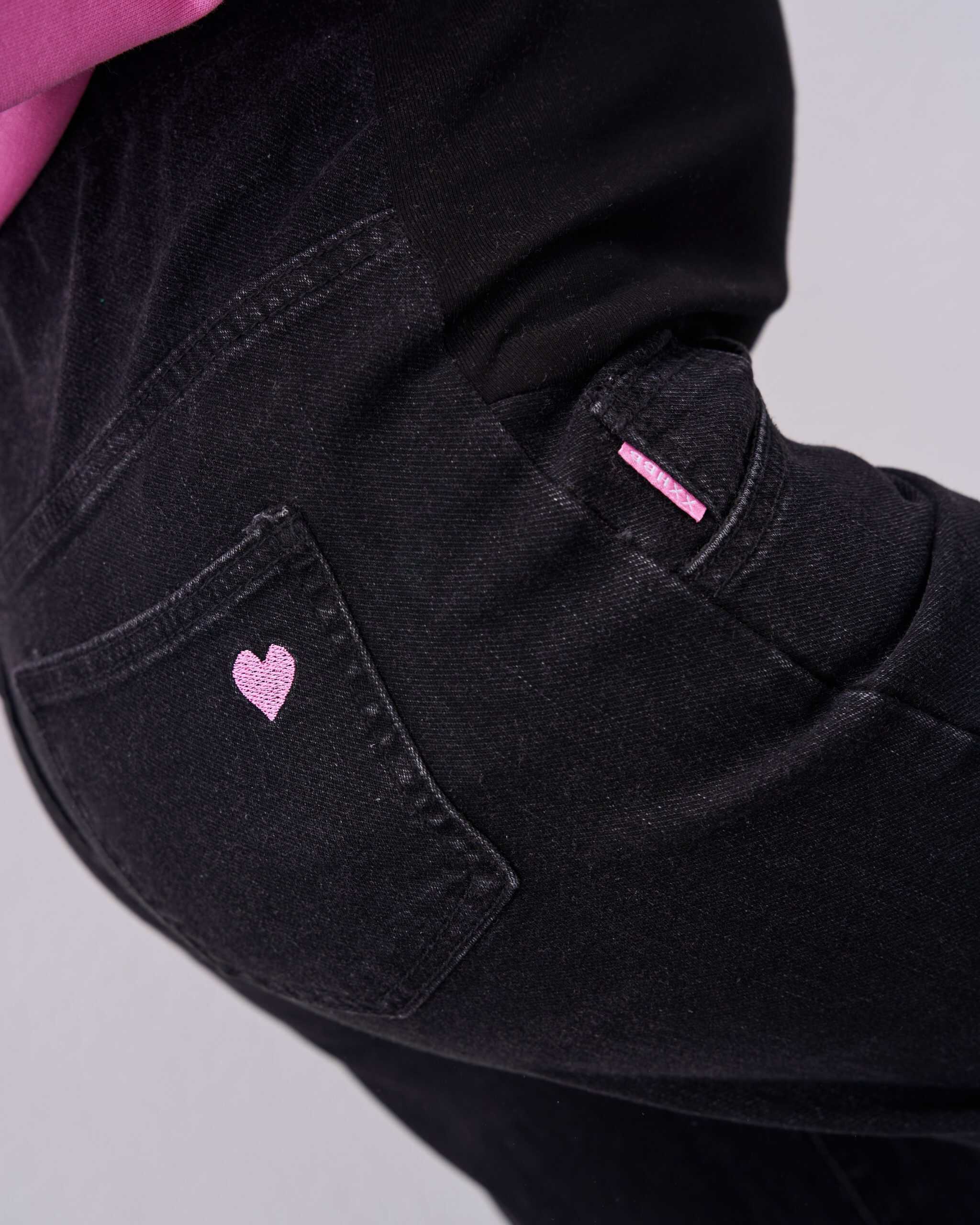 Черные джинсы moms для будущих мам Pink Heart Черные джинсы moms для будущих мам Pink Heart — изображение 2