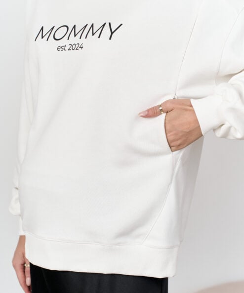 Молочный свитшот для мам Mommy est 2024 — изображение 2