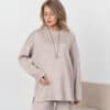 Бежевый теплый джемпер для будущих и кормящих мам Trendy