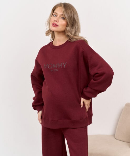 Темно-бордовый теплый свитшот для будущих и кормящих мам MOMMY est 2024