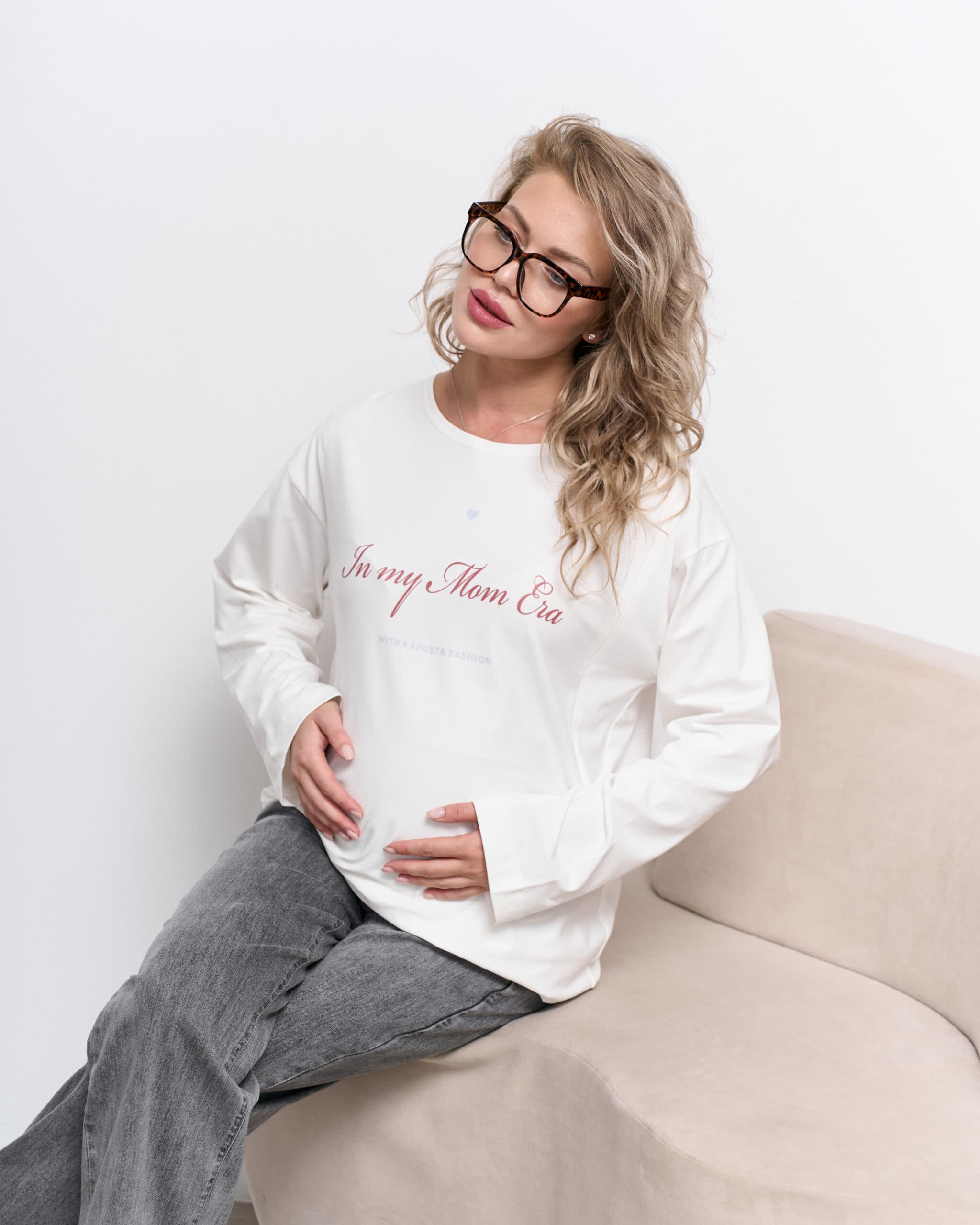 Молочный оверсайз лонгслив In my Mom Era Молочный оверсайз лонгслив In my Mom Era — изображение 9