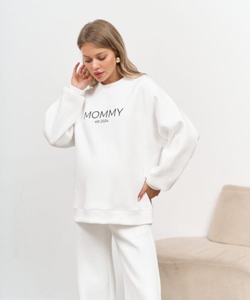 Молочный теплый свитшот для будущих и кормящих мам MOMMY est 2024