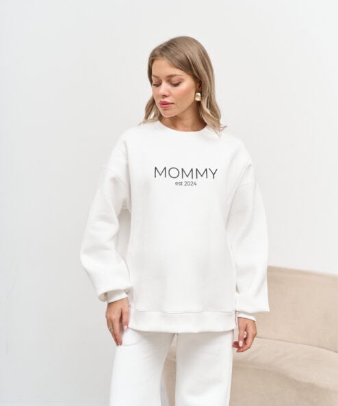 Молочный теплый свитшот для будущих и кормящих мам MOMMY est 2024 — изображение 7