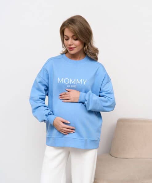 Голубой свитшот для мам Mommy est 2025 — изображение 5