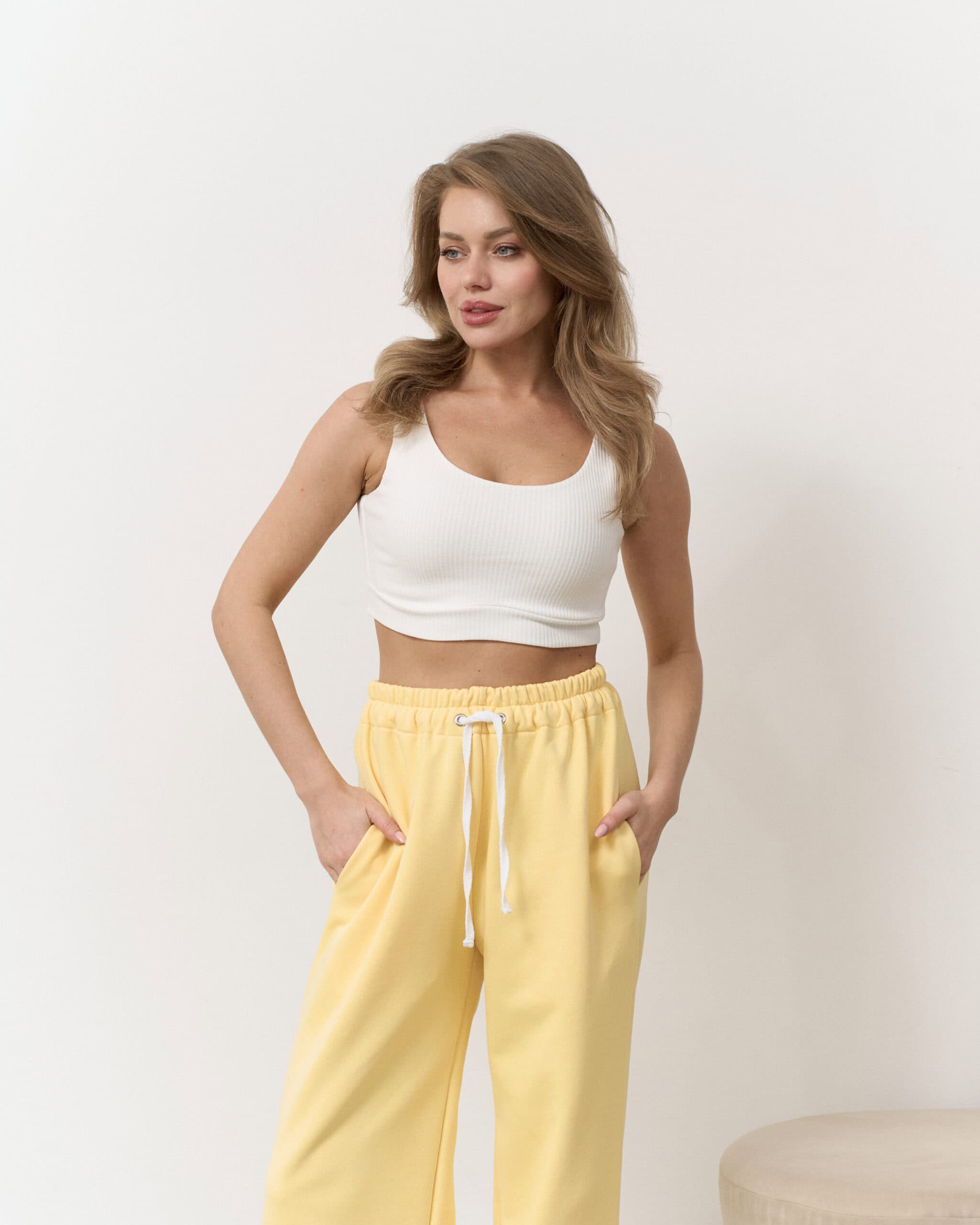 Молочный топ в рубчик Soft Молочный топ в рубчик Soft — изображение 4