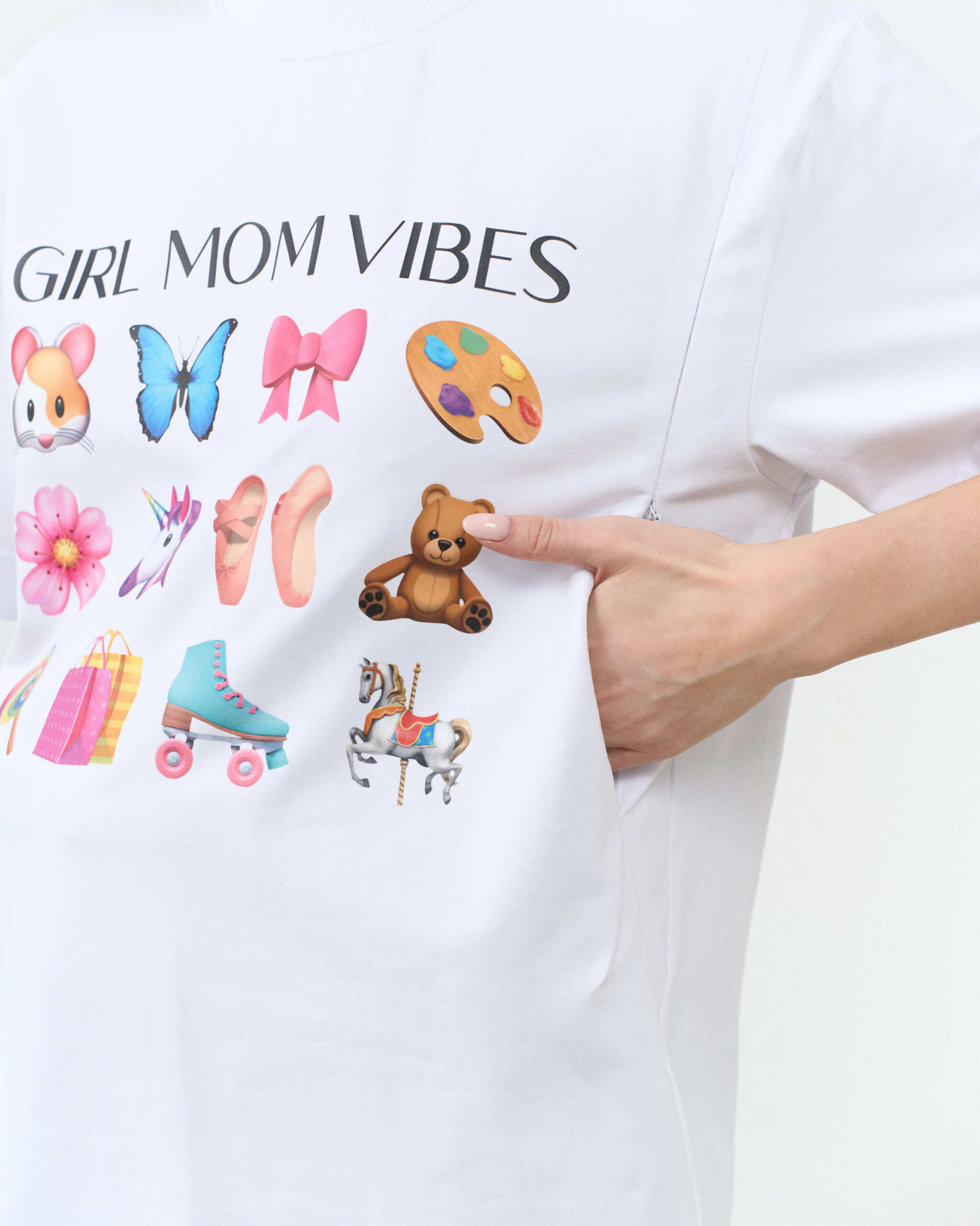 Белая футболка для будущих и кормящих мам Girl Mom Vibes Белая футболка для будущих и кормящих мам Girl Mom Vibes — изображение 2