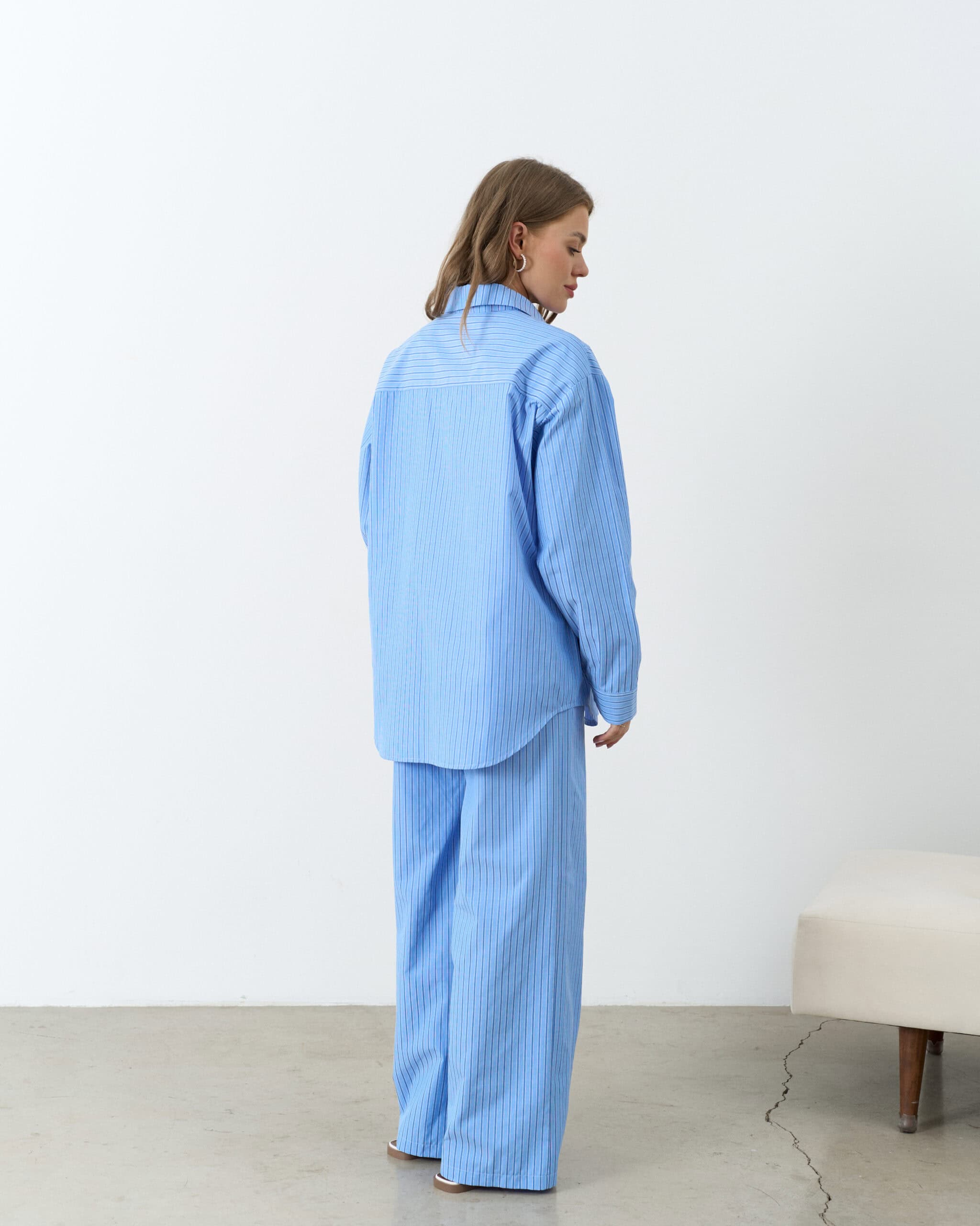Голубая оверсайз-рубашка в полоску Darren Голубая оверсайз-рубашка в полоску Darren — изображение 10