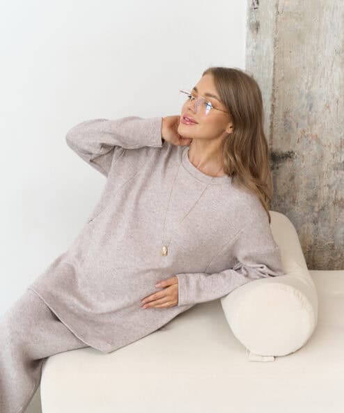 Кофейный теплый джемпер для будущих и кормящих мам Trendy Кофейный теплый джемпер для будущих и кормящих мам Trendy — изображение 5
