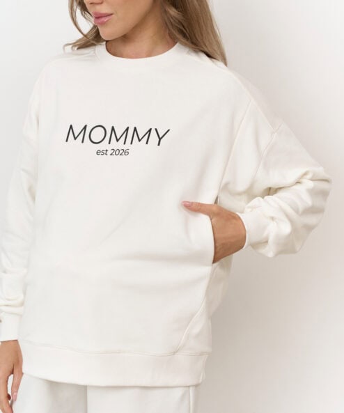Молочный свитшот для будущих и кормящих мам MOMMY est 2026 Молочный свитшот для будущих и кормящих мам MOMMY est 2026 — изображение 2
