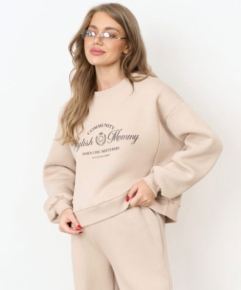 Теплый свитшот в цвете латте для будущих и кормящих мам Stylish Mommy Теплый свитшот в цвете латте для будущих и кормящих мам Stylish Mommy