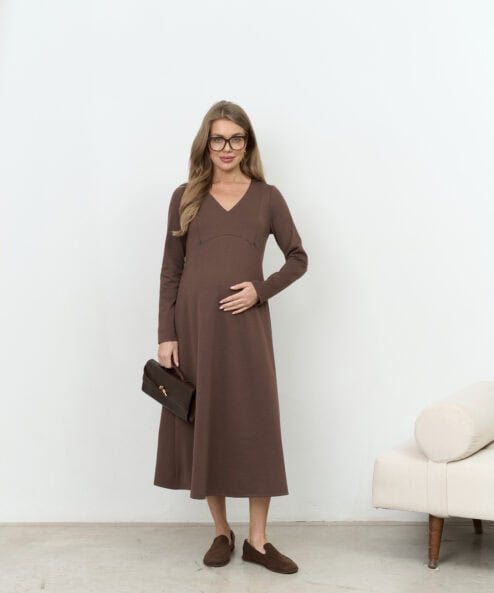 Шоколадное платье для будущих и кормящих мам Azalia — изображение 5