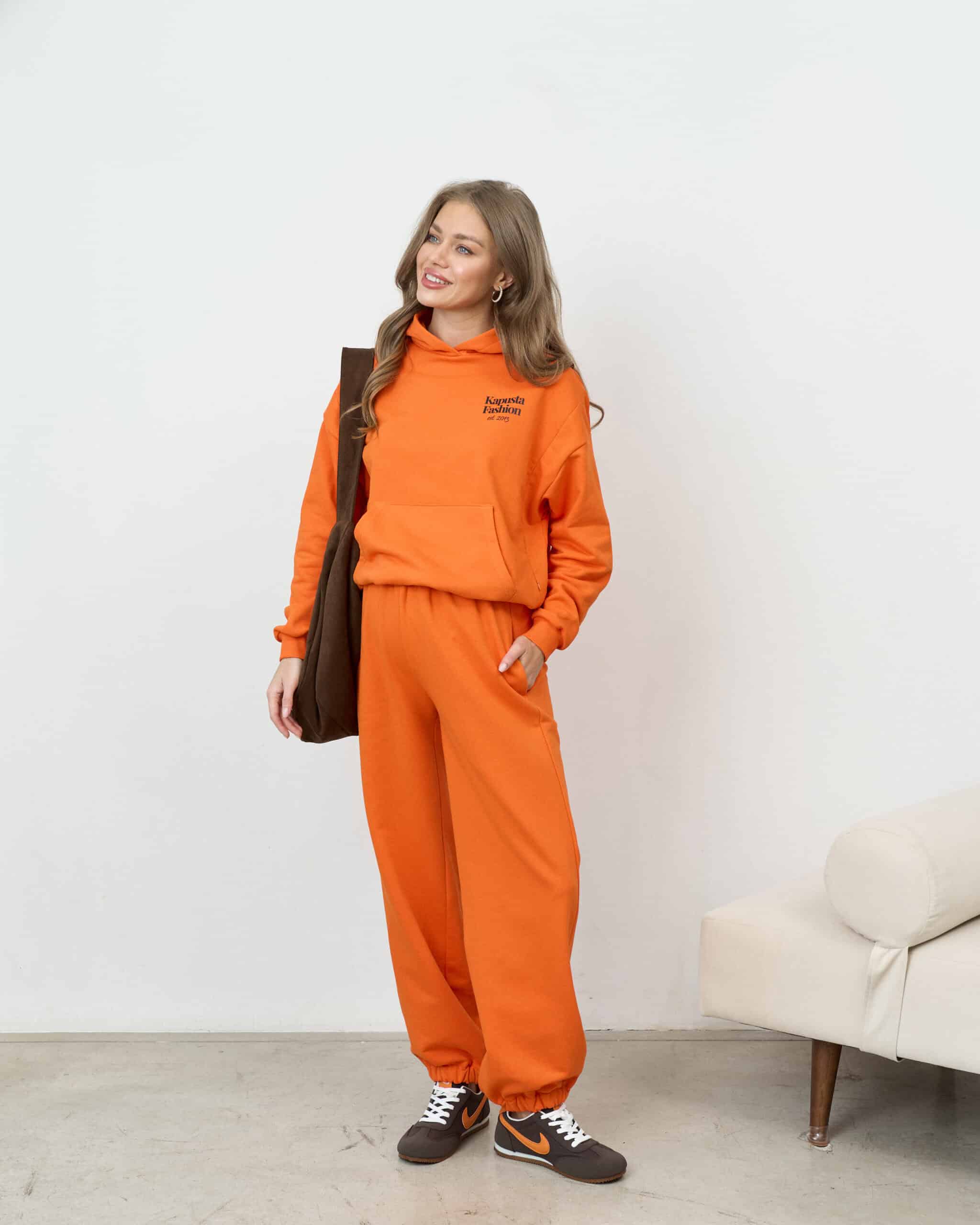 Оранжевое худи для беременных и кормящих мам Kapusta Fashion Оранжевое худи для беременных и кормящих мам Kapusta Fashion — изображение 10